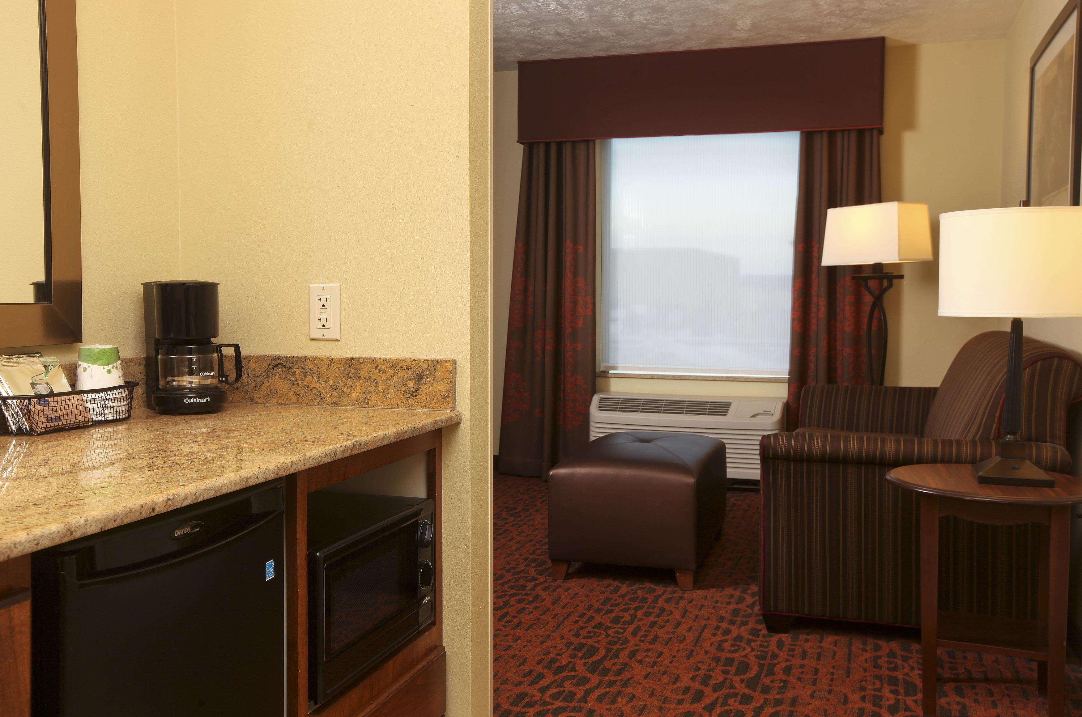 Hampton Inn & Suites Fargo Medical Center מראה חיצוני תמונה