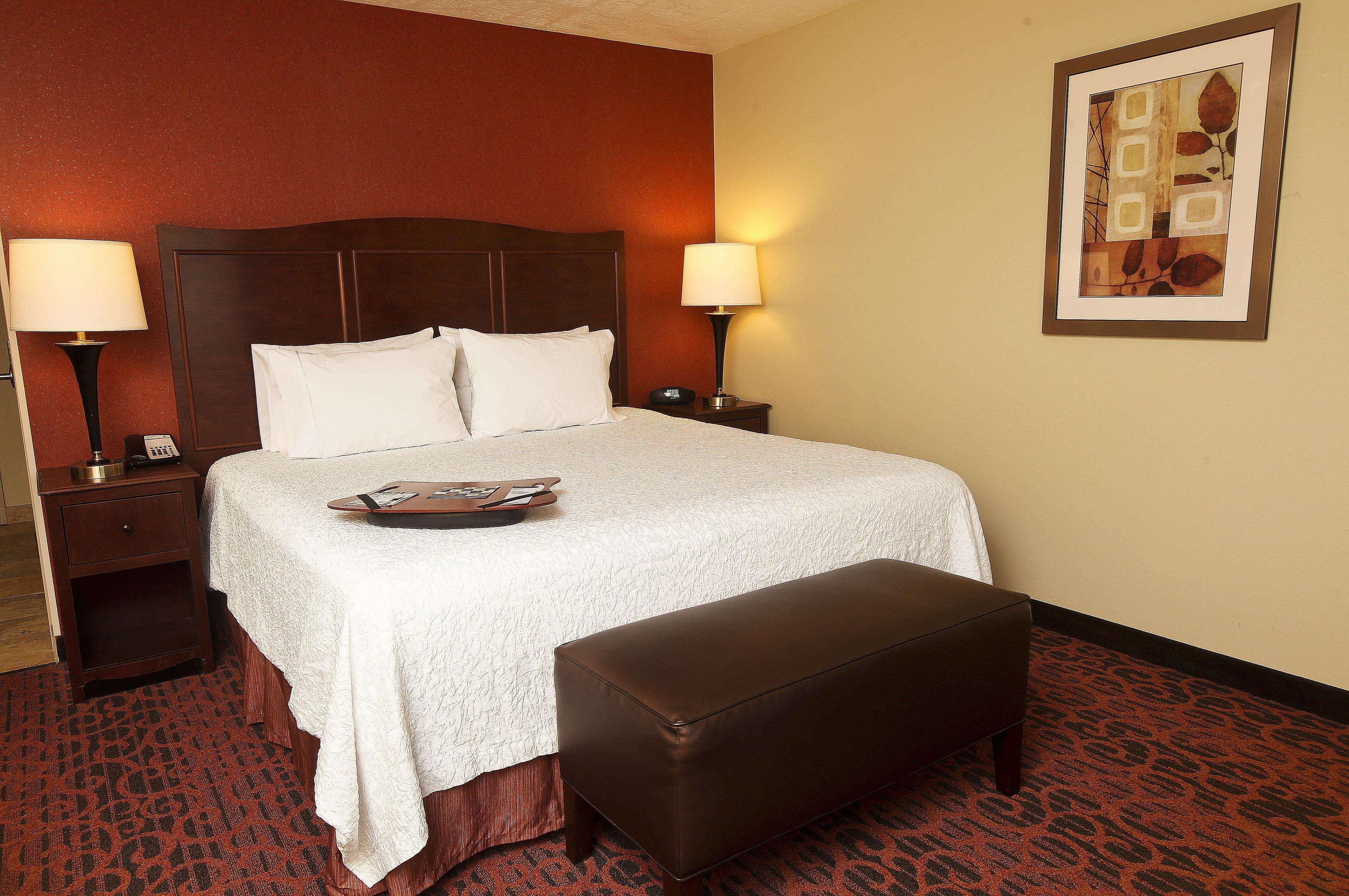 Hampton Inn & Suites Fargo Medical Center מראה חיצוני תמונה