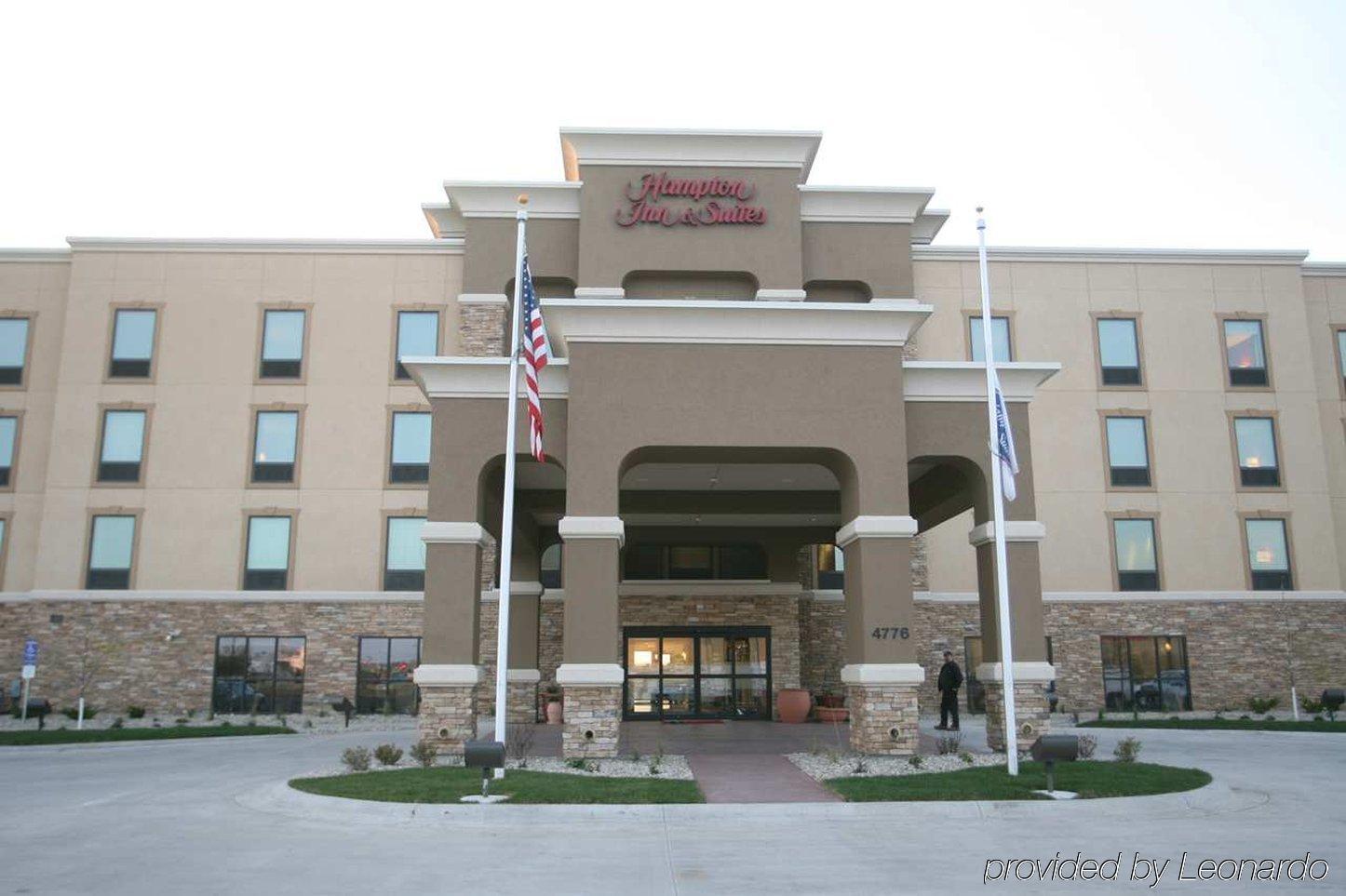 Hampton Inn & Suites Fargo Medical Center מראה חיצוני תמונה